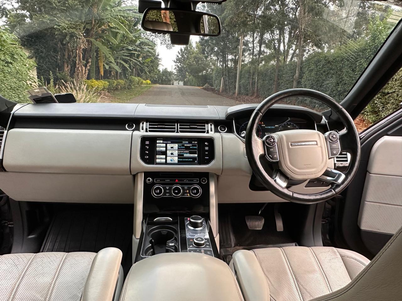 💥 Range Rover Vogue 2013 – 4400CC Diesel, Clean & Fully Loaded 💥