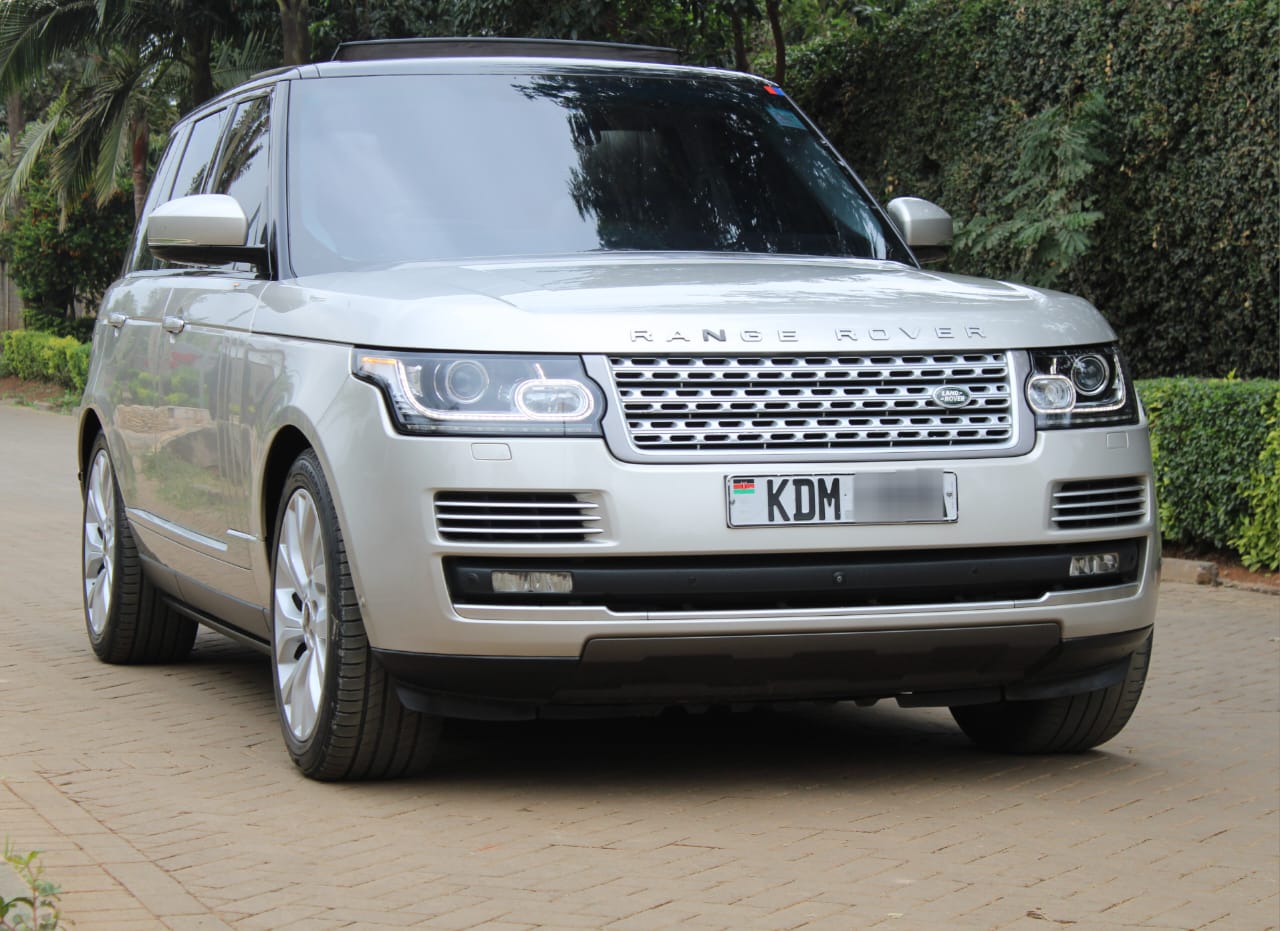 💥 2015 Range Rover Vogue SE – Luxury, Fully Loaded, CBD Nairobi 💥