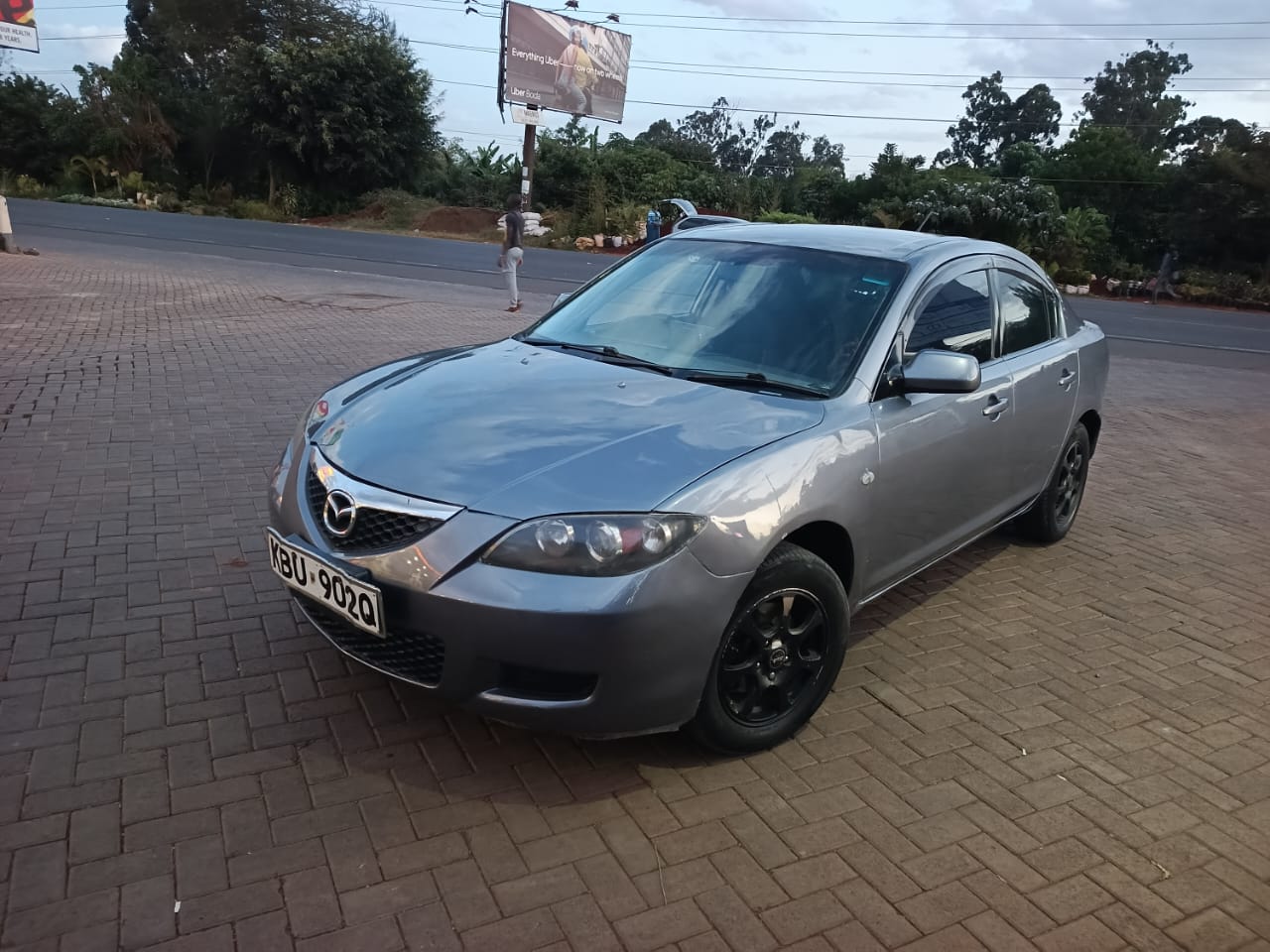 💥Mazda Axela 1500CC💥 Safi, Low Mileage – KES 420,000