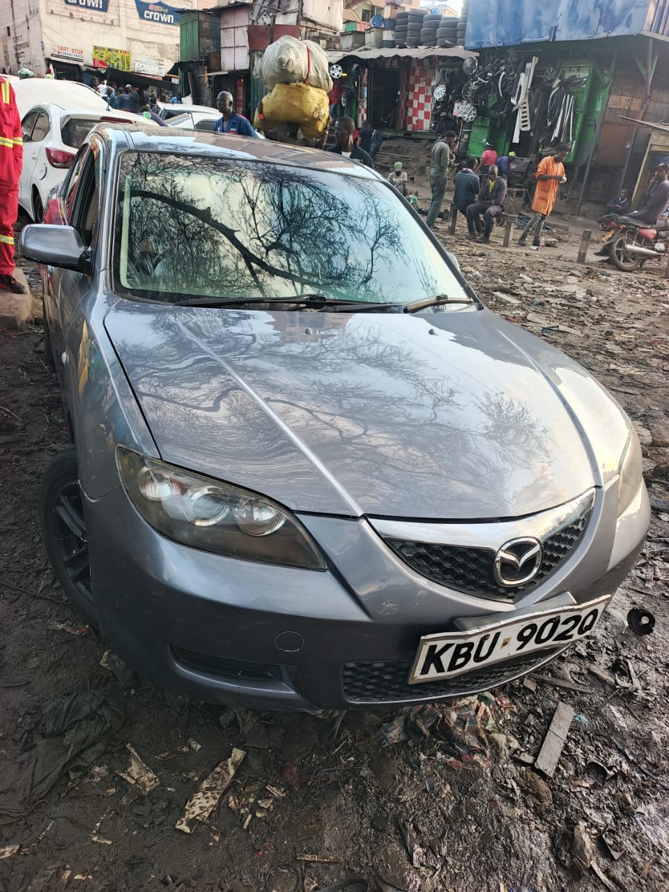 💥Mazda Axela 1500CC💥 Safi, Low Mileage – KES 420,000