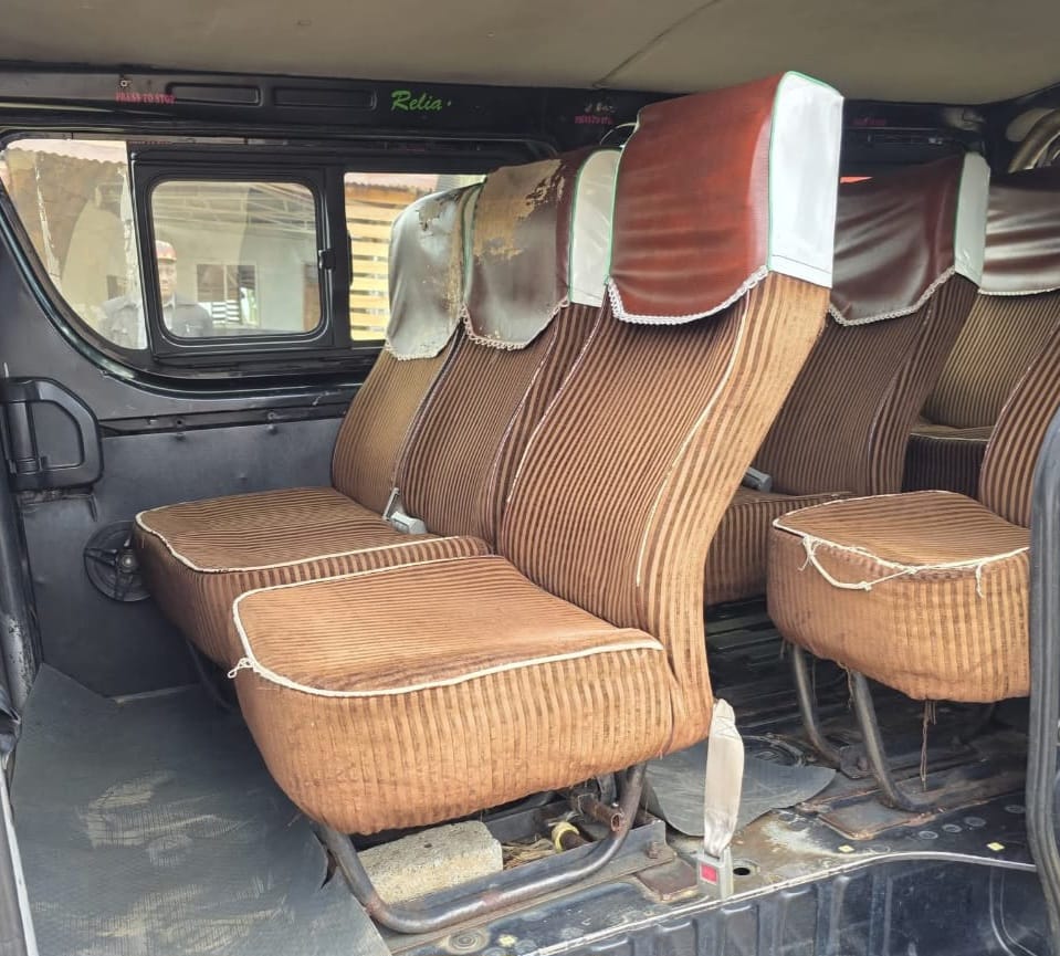 💥Toyota Hiace 7L 2015💥 3000CC Diesel, 11-Seater, Automatic – KES 2,350,000