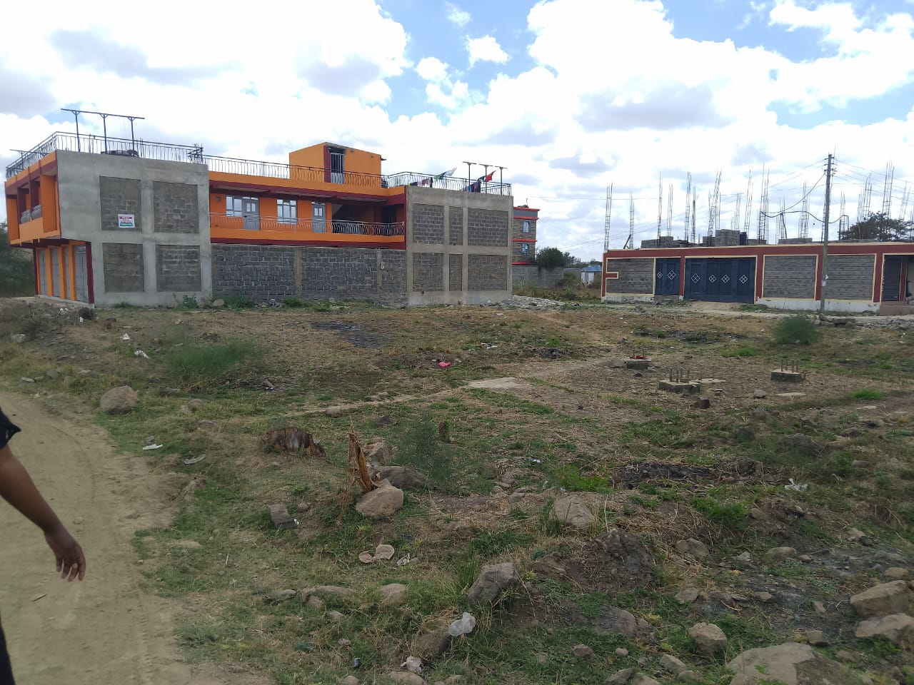 50*100 plots for sale in juja farm