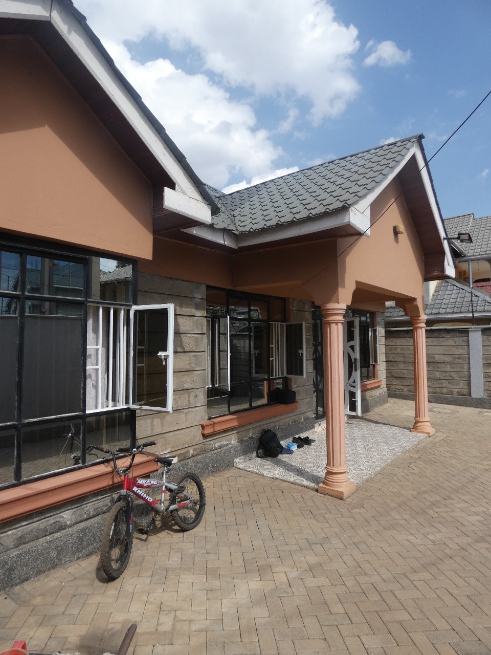 3 bedroom bungalow in Ruiru matangi