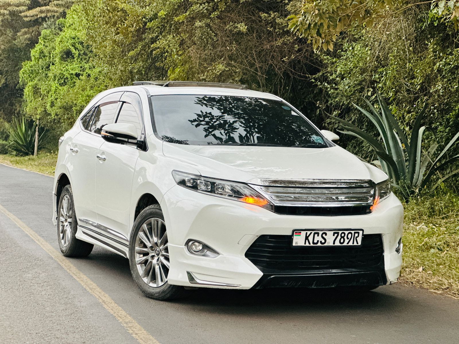 Toyota Harrier 2015 – 2000cc | Full Spec | KES 2.1M