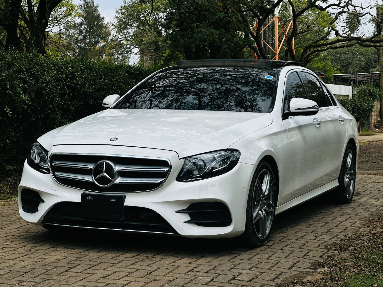 Mercedes-Benz E250 – 2017 | 2000cc | Full Spec | Panoramic Sunroof | KES 4.5M