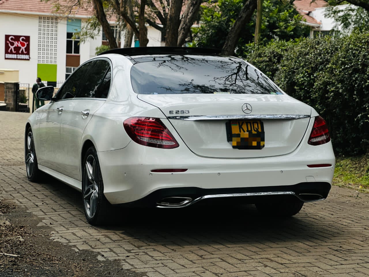 Mercedes-Benz E250 – 2017 | 2000cc | Full Spec | Panoramic Sunroof | KES 4.5M