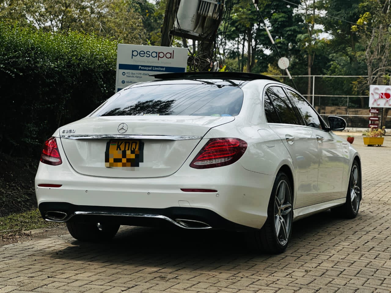 Mercedes-Benz E250 – 2017 | 2000cc | Full Spec | Panoramic Sunroof | KES 4.5M