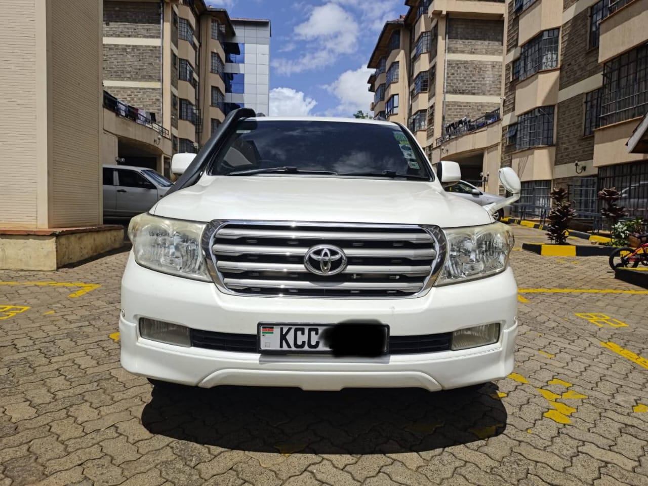 Toyota Land Cruiser V8 – 2008 | 4650cc Petrol | Fully Loaded | KES 3.2M (Negotiable)