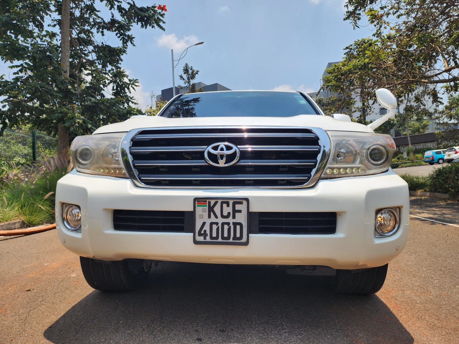 Toyota Land Cruiser V8 – 2011 | 4600cc Petrol | Full Spec | KES 4.35M (Negotiable)