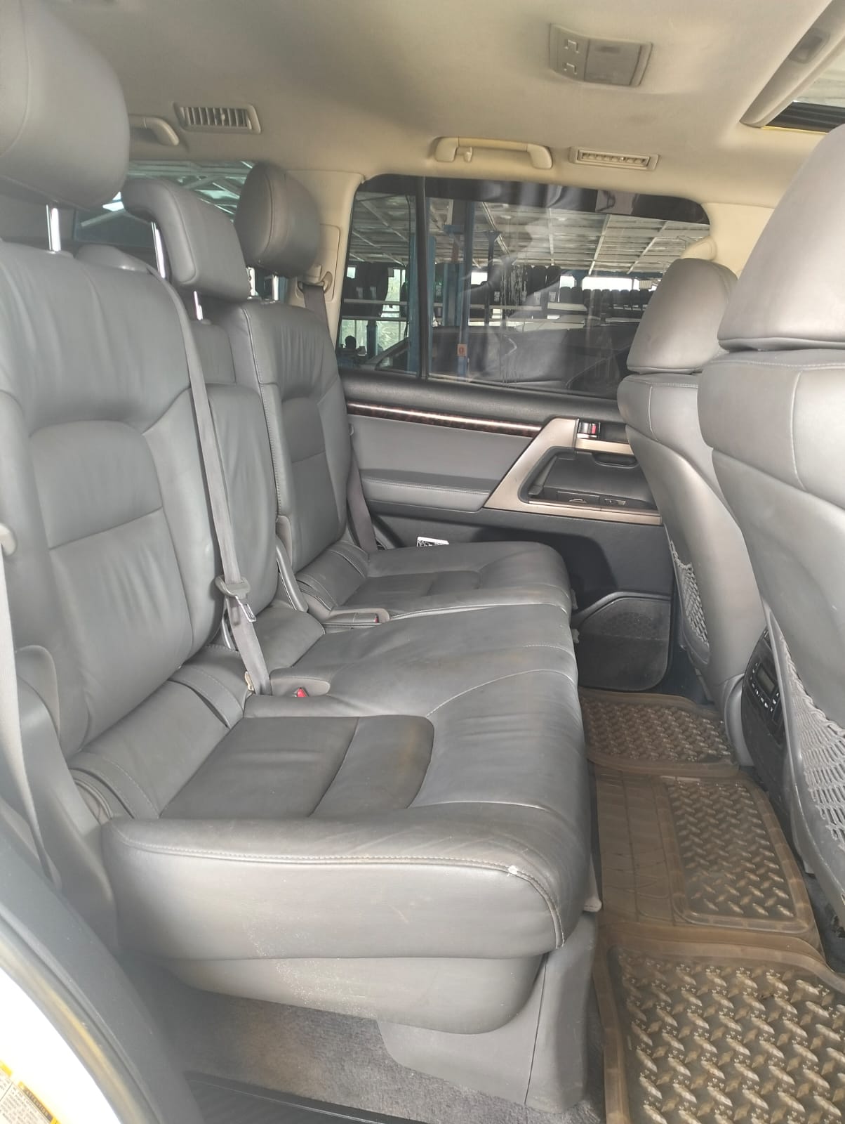 Toyota Land Cruiser V8 – 2008 | 4600cc Petrol | Sunroof | KES 3.95M