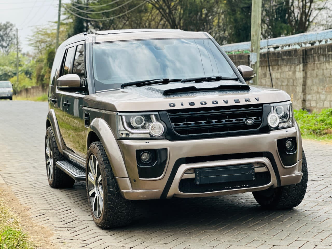 🔥 2015 Land Rover Discovery 4 HSE – 3000cc Diesel | Beige Leather | Full Spec | KES 5.2M 🔥