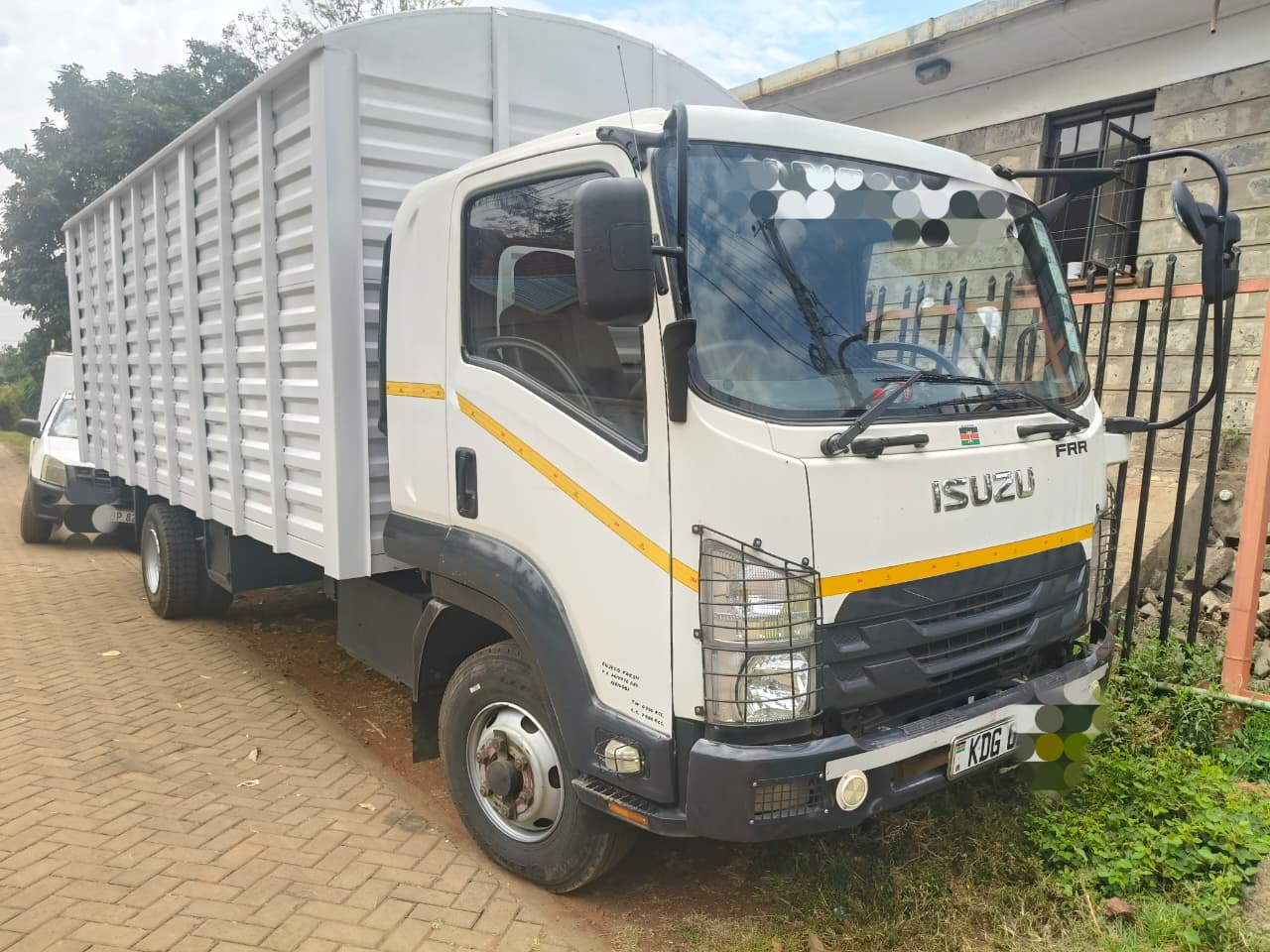 Isuzu FRR 2020