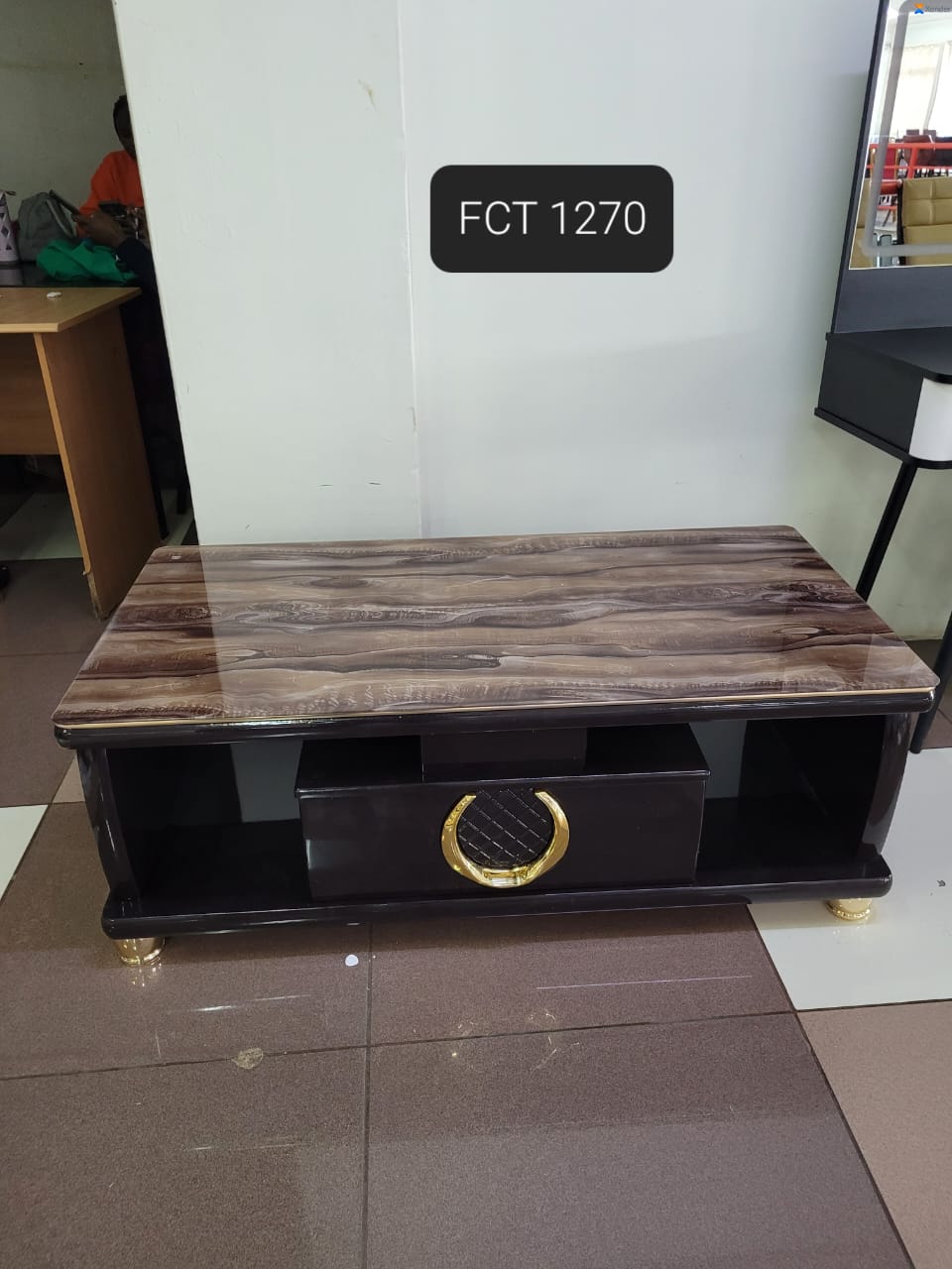 Wooden Living Room Tables – Ksh 35,000
