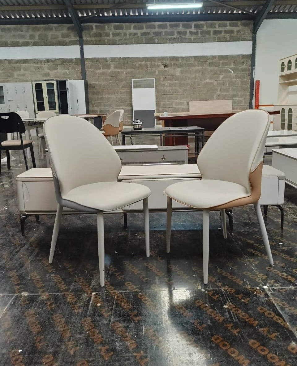 🍽️ Elegant Dining Seats – Ksh 15,000 | Free Delivery in Nairobi!