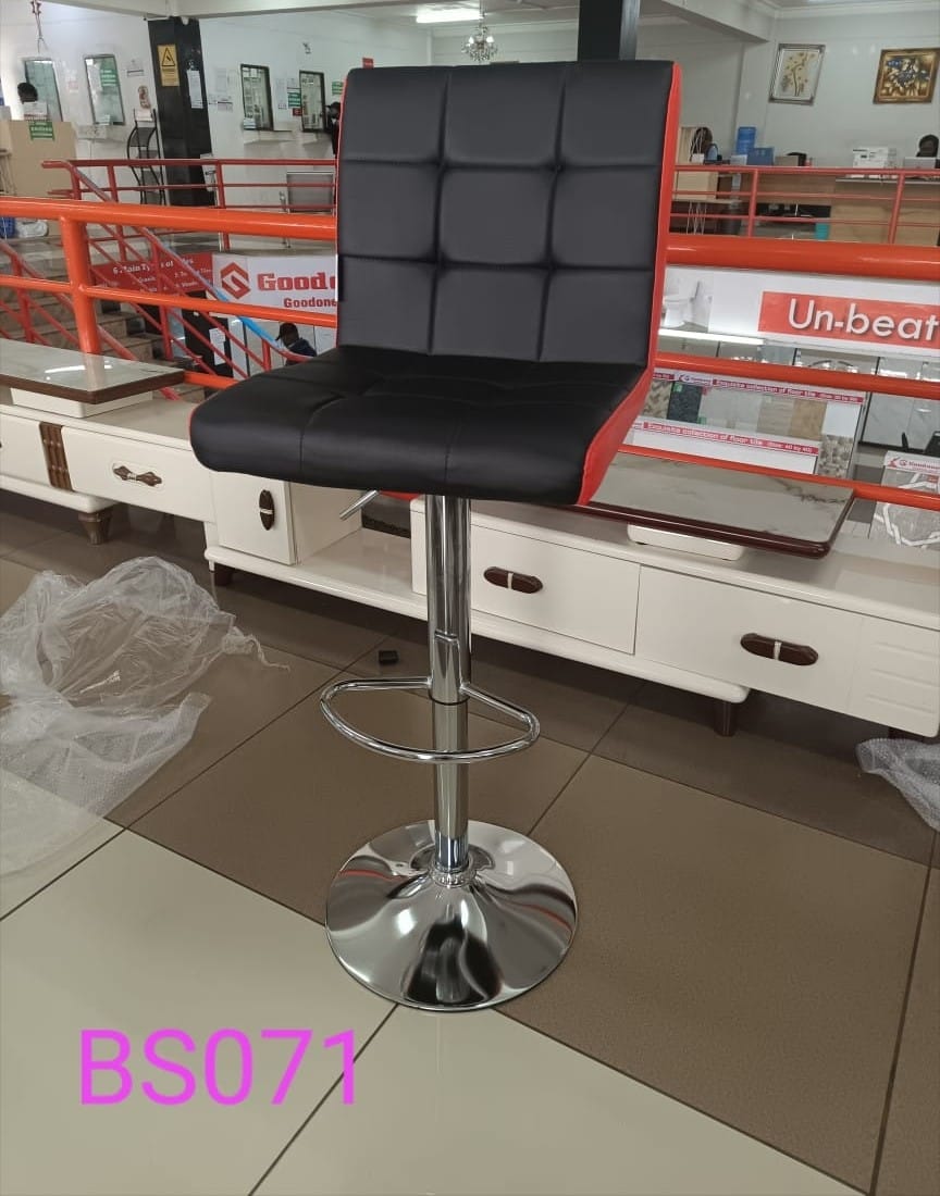 Modern Counter Stools – Ksh 10,000