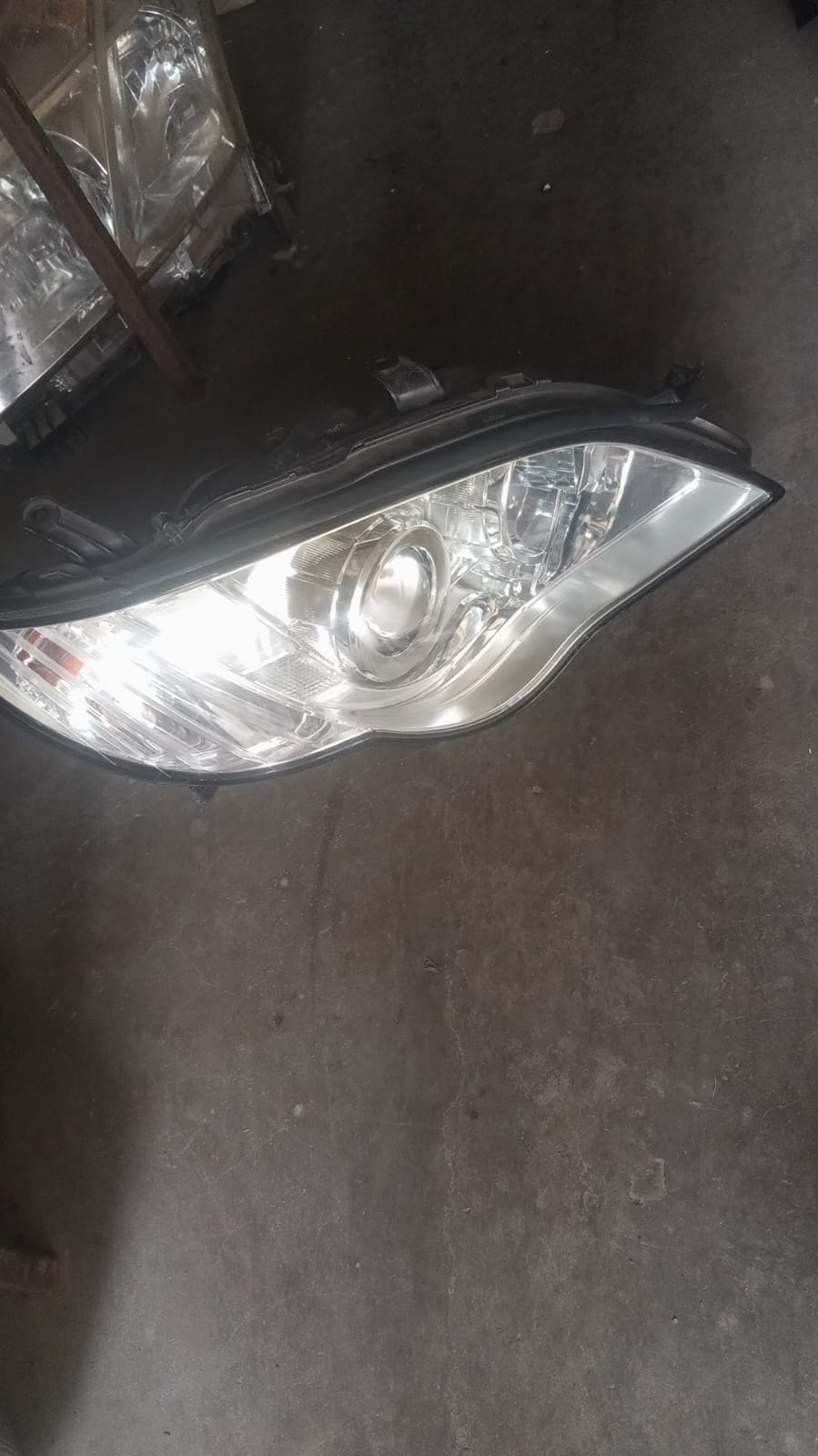 Subaru legacy bp5 headlights