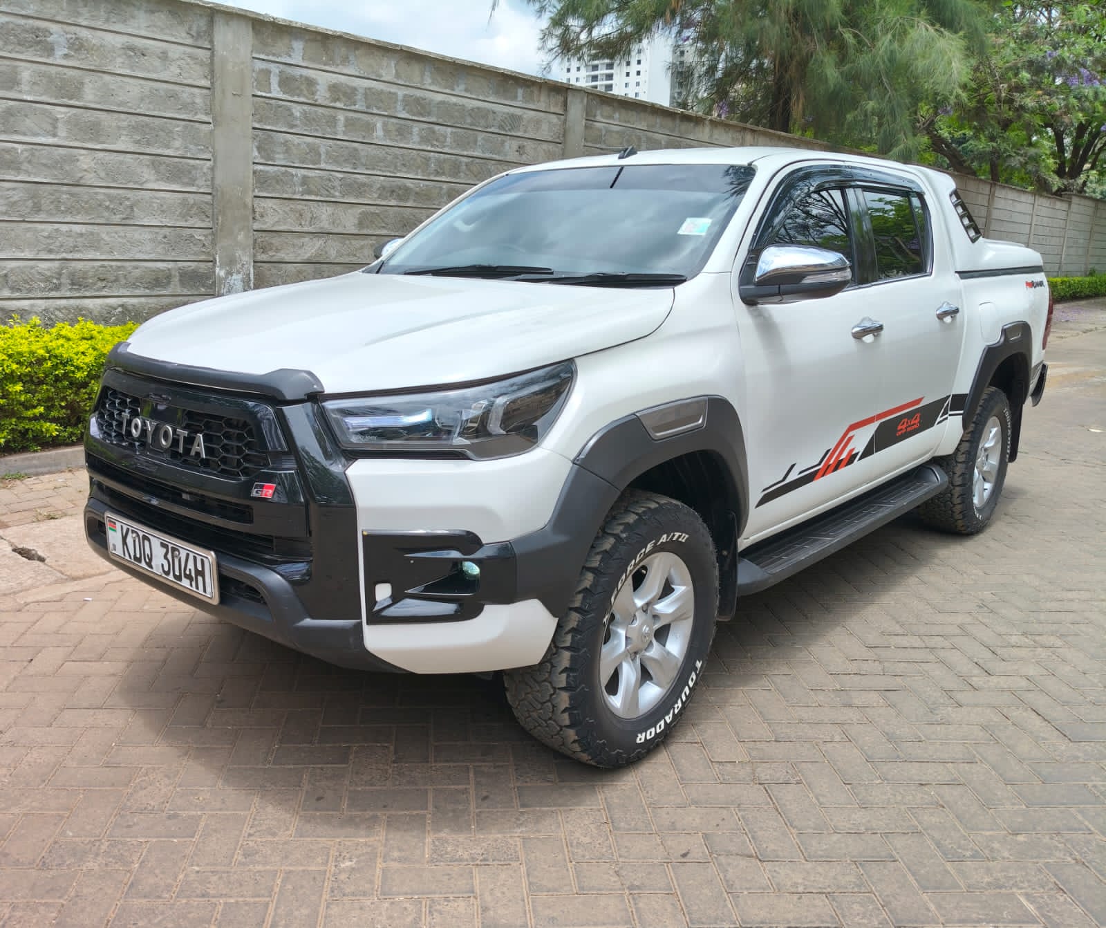 TOYOTA HILUX REVO DOUBLE CAB