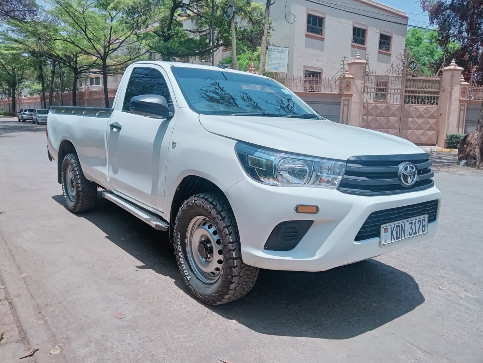 TOYOTA PICKUP REVO SINGLE CAB