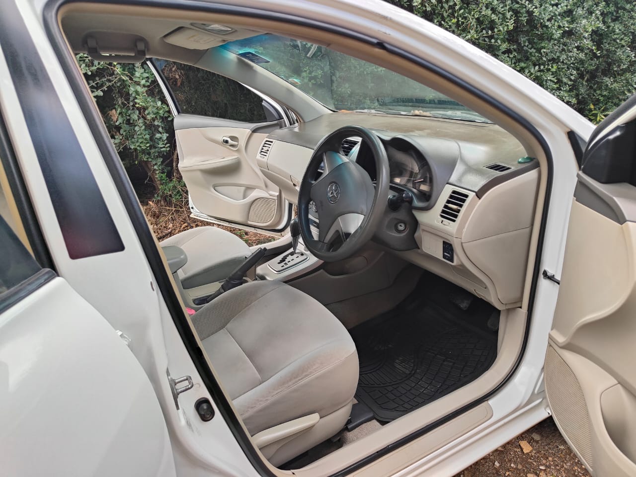 TOYOTA AXIO