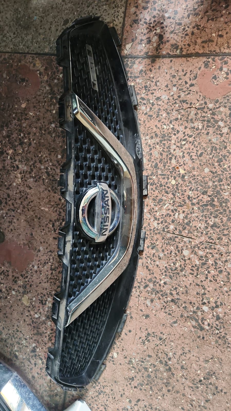 Nissan march grill 2014-2016