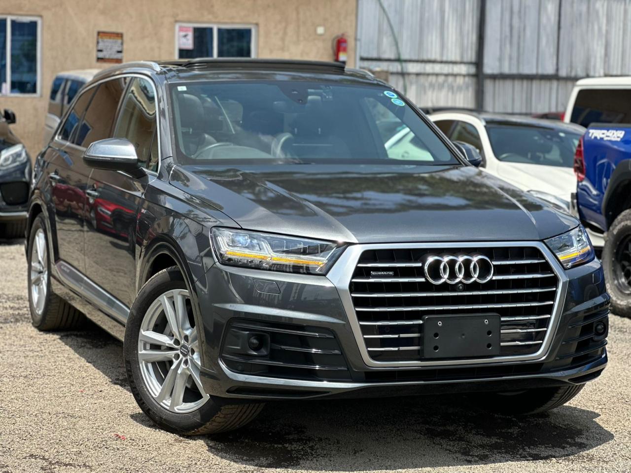 AUDI Q7 S_LINE QUATTRO 2019 MODEL