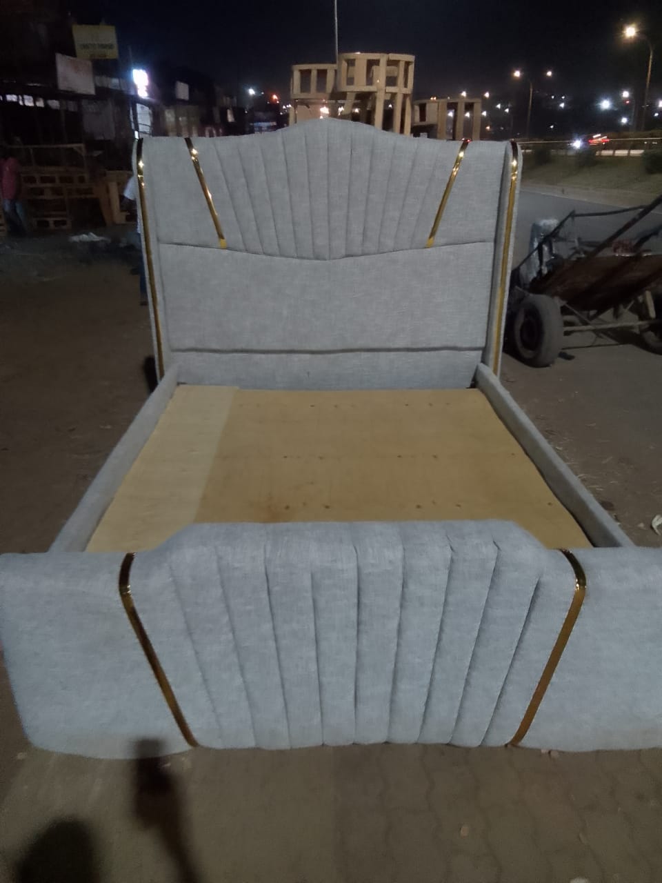 4*6 cushion design bed