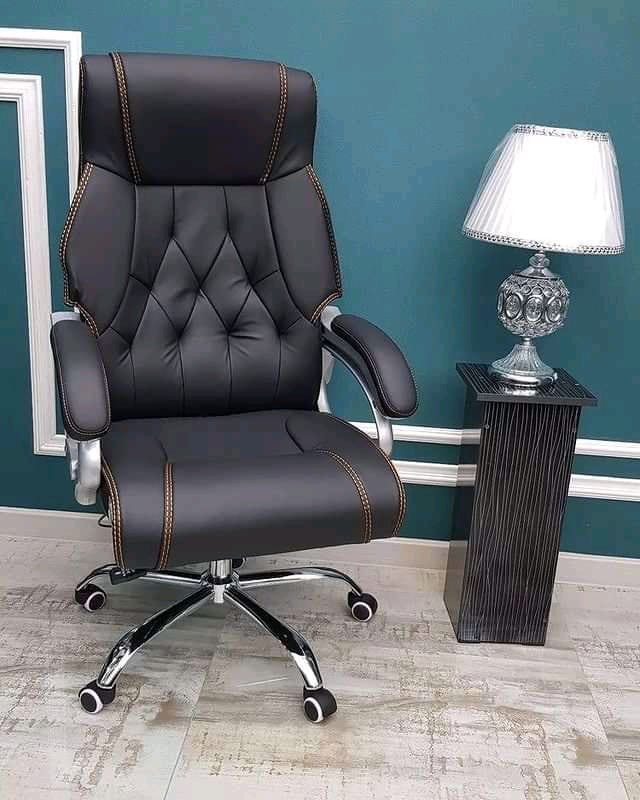 Executive leather chair