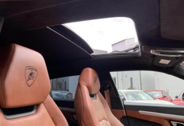 2019 Lamborghini Urus