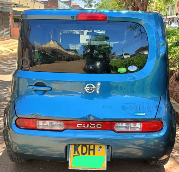 Nissan cube