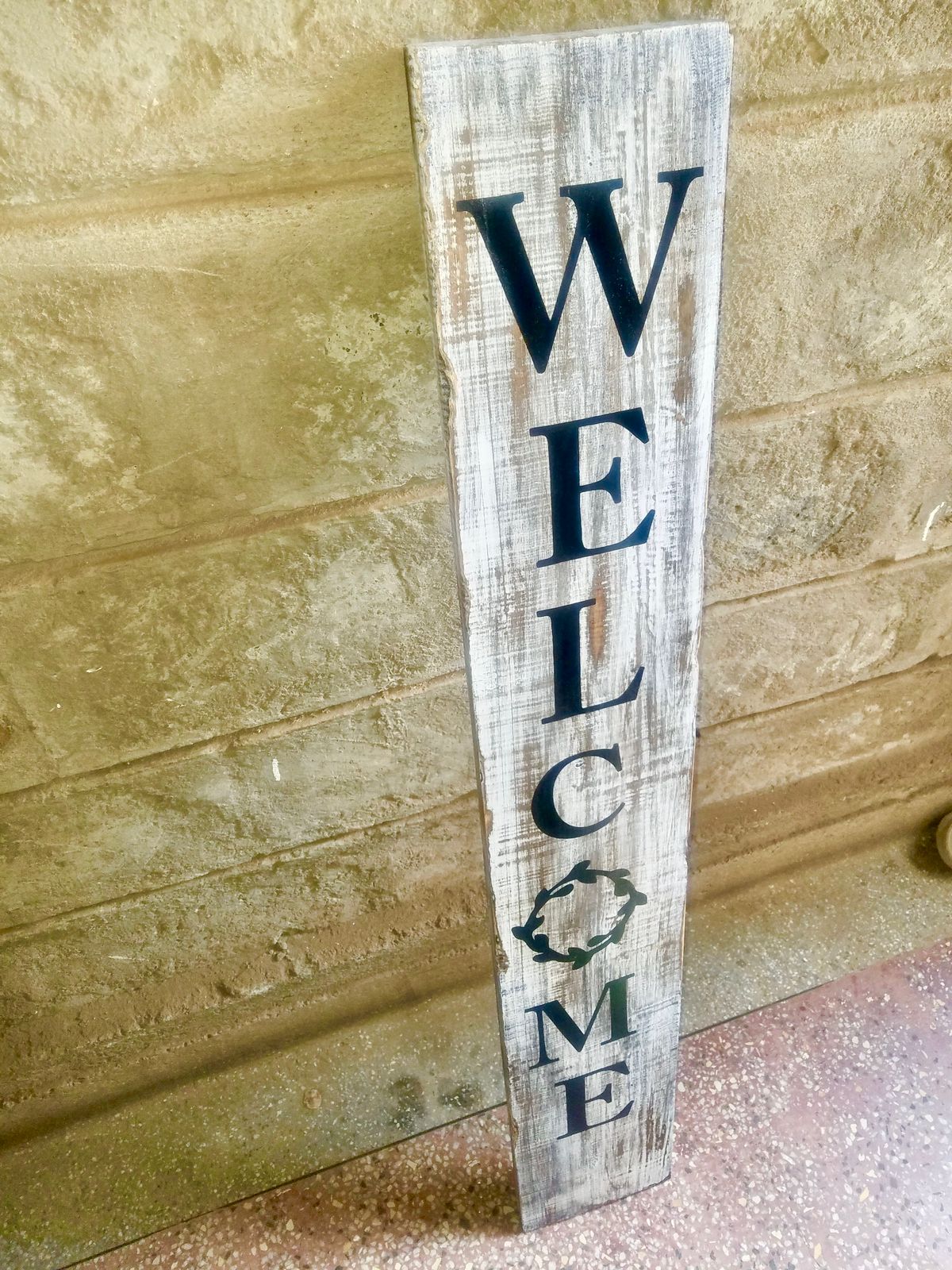 Customized rustic welcome sign