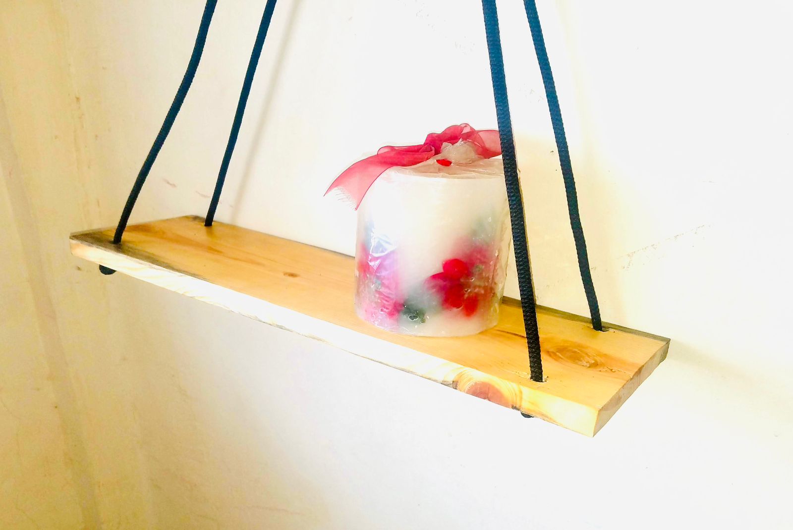 Customized rope shelves