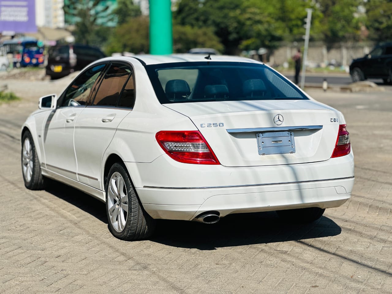 Mercedes Benz C250