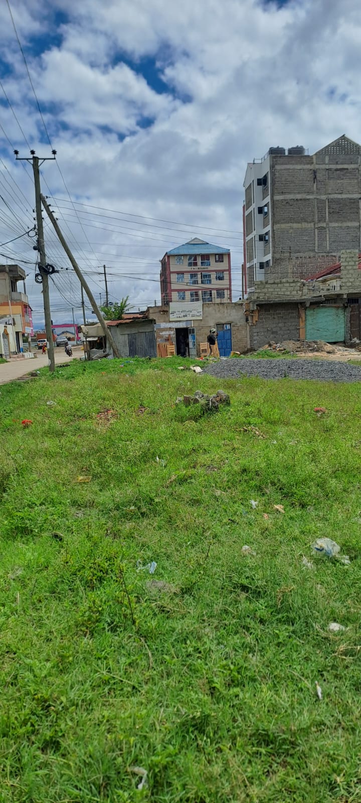 40*60 titled commercial plot