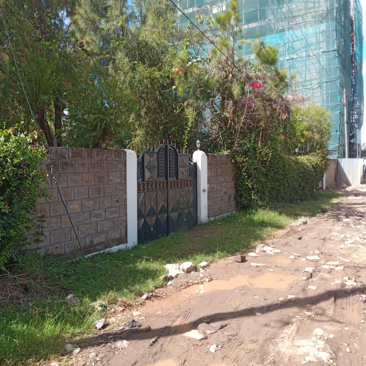 Titled 40*80 Commercial plot on Sale @ Utawala Gesora Empire