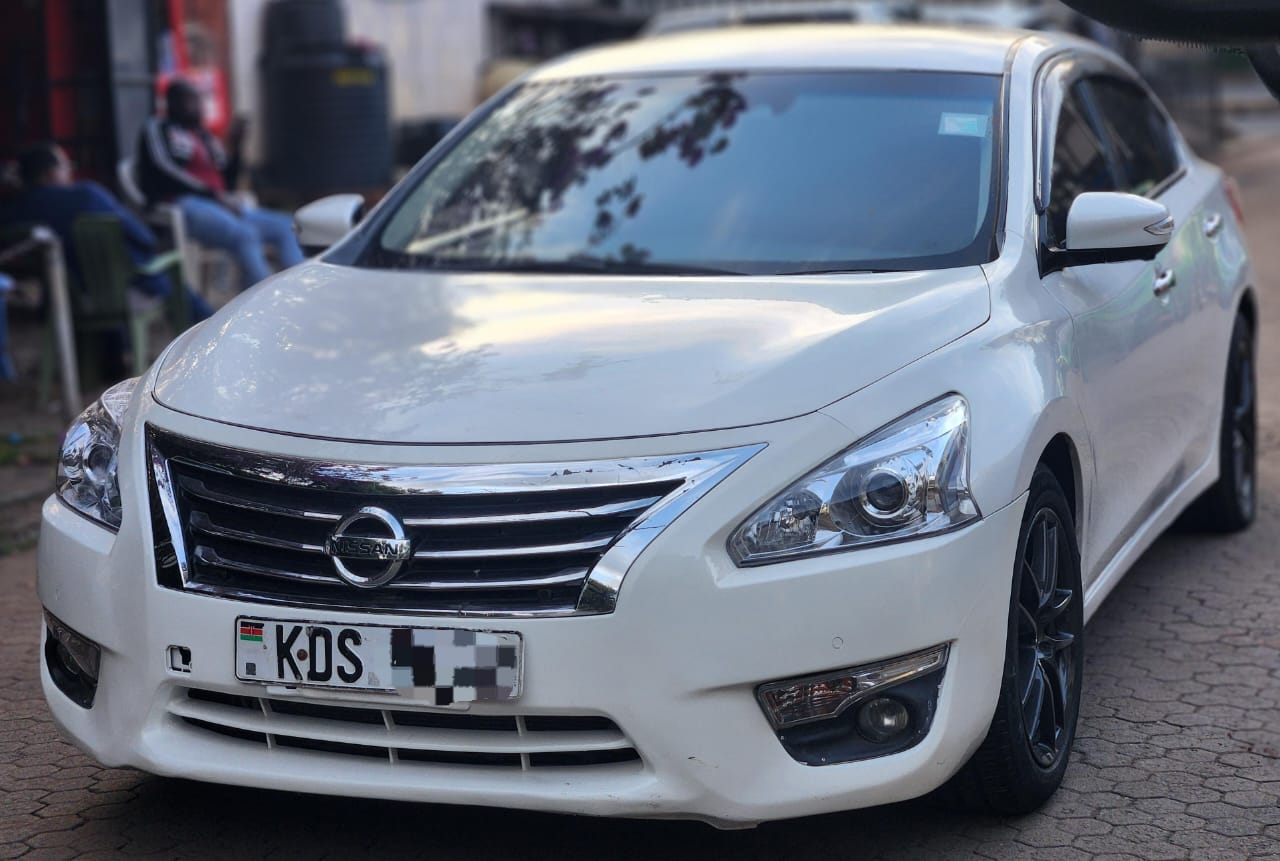 Nissan Teana