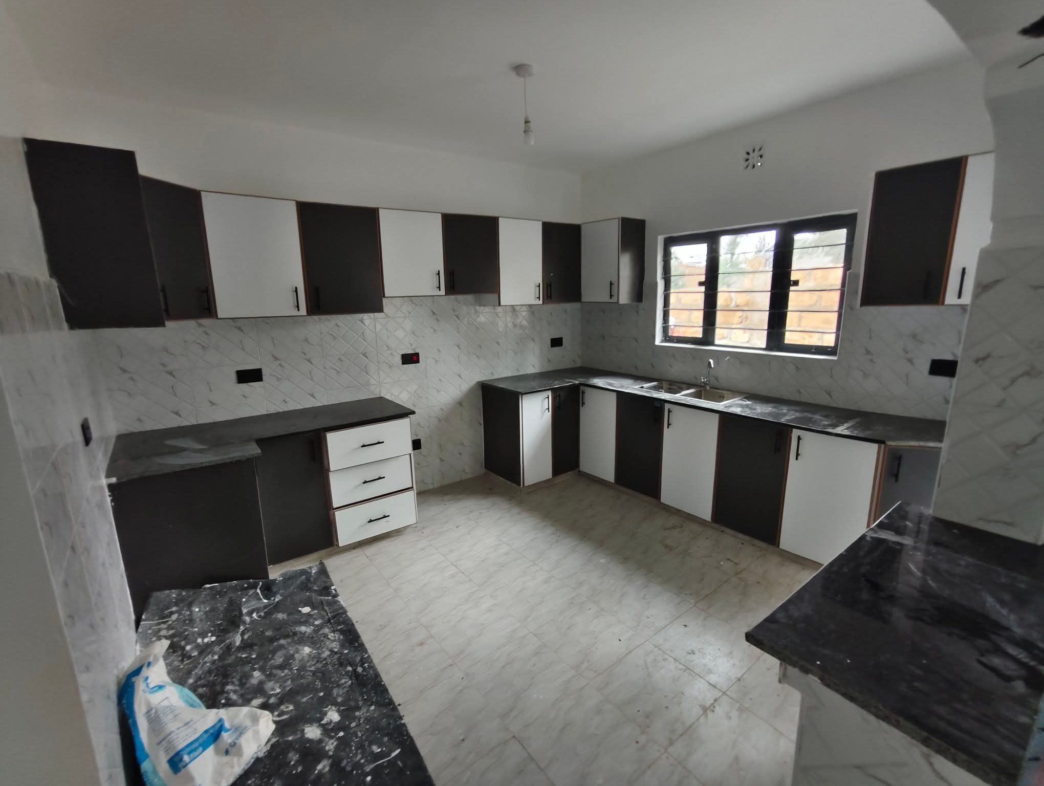 4 bedroom 3 ensuite bungalow