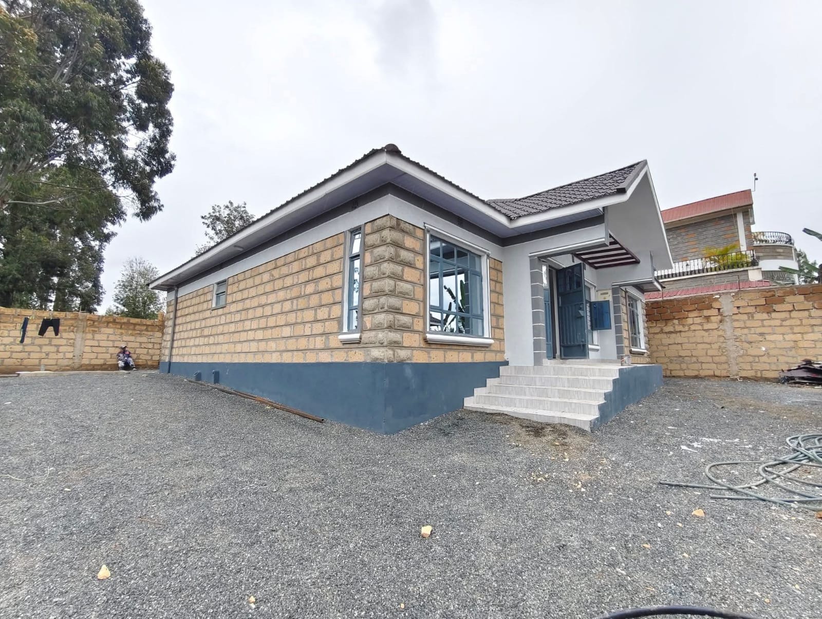 4 bedroom 3 ensuite bungalow
