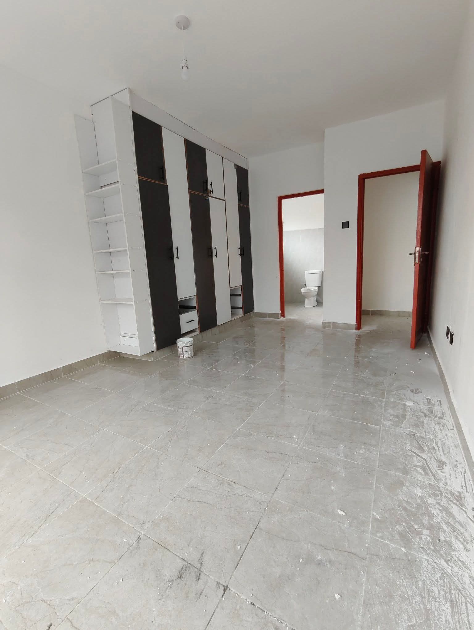 4 bedroom 3 ensuite bungalow