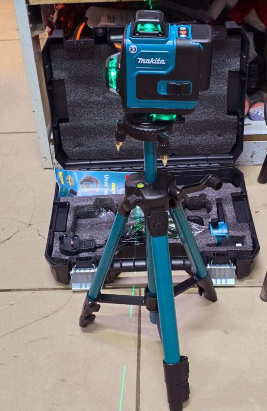 Laser level 16 lines