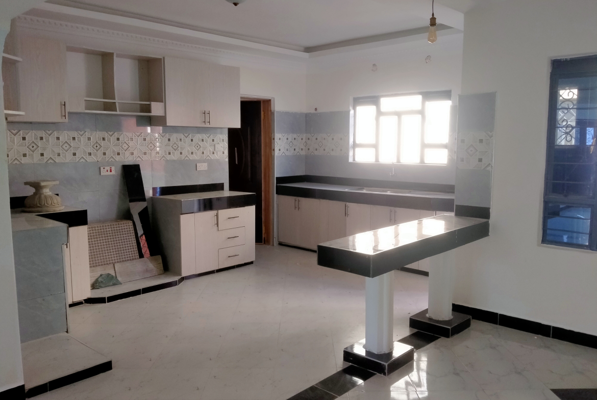 4 bedroom 2 ensuite bungalow in Ongata Rongai