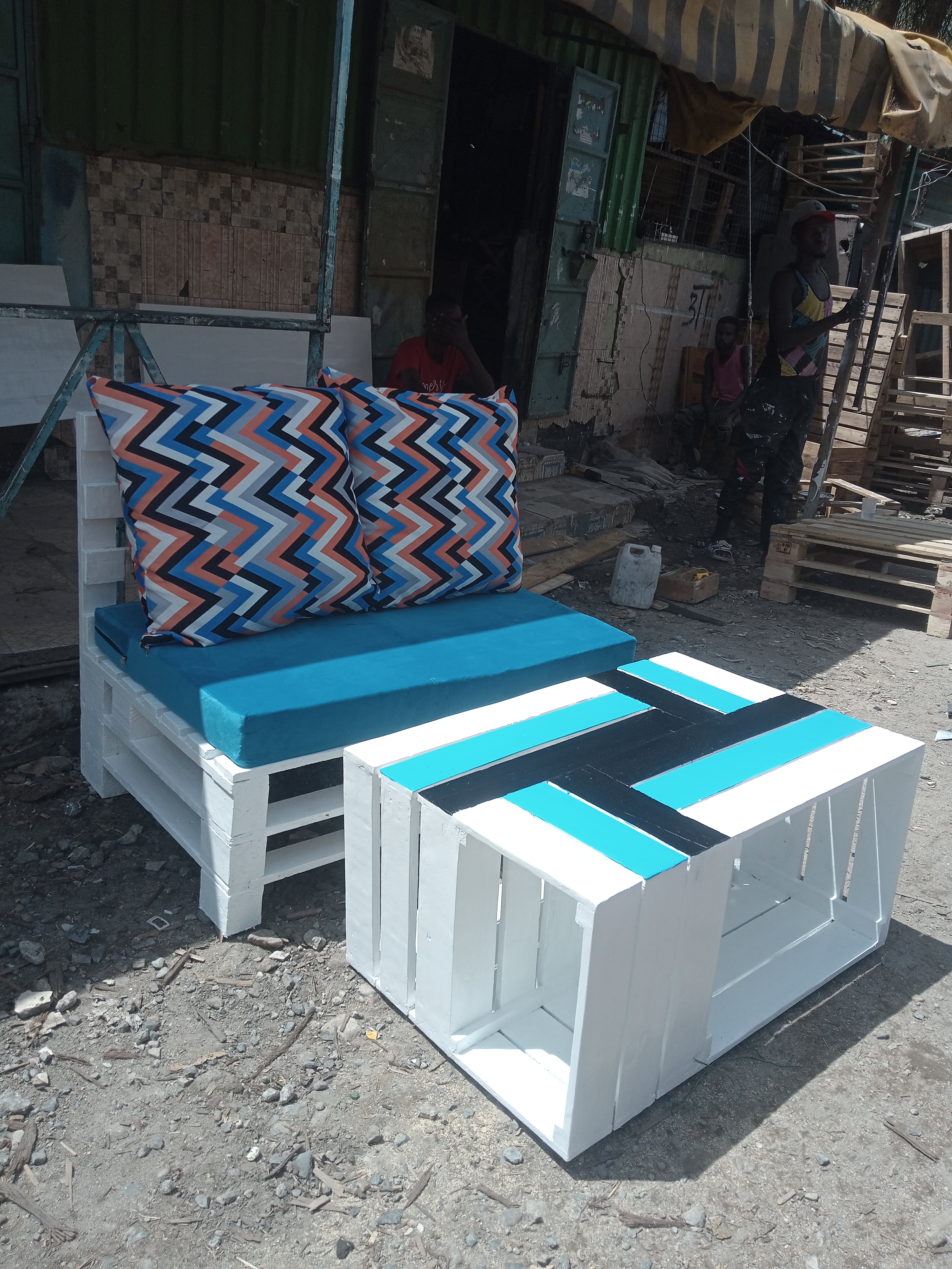 Two Seater Pallet Sofa with a Coffee Table