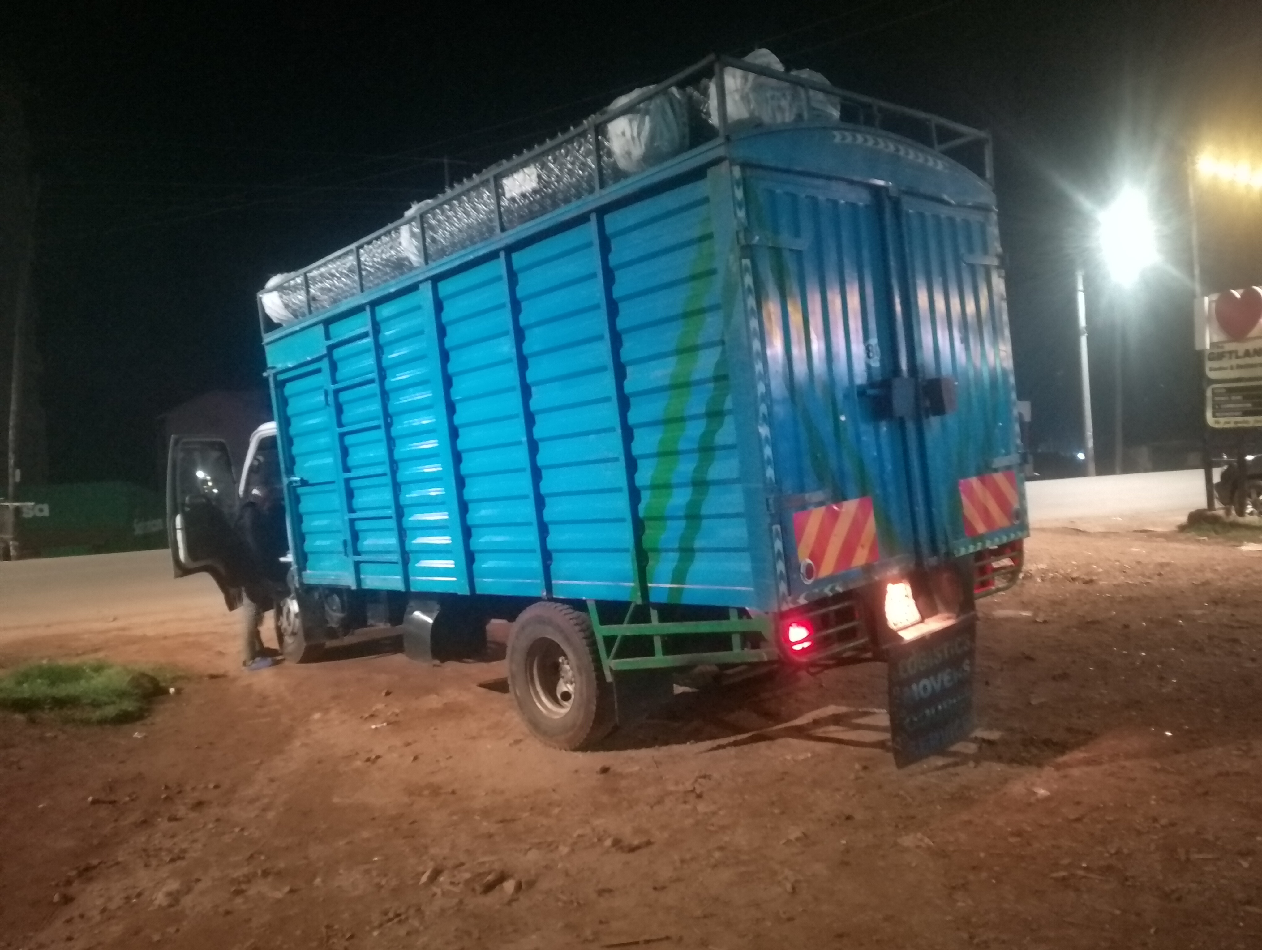 Movers & logistics