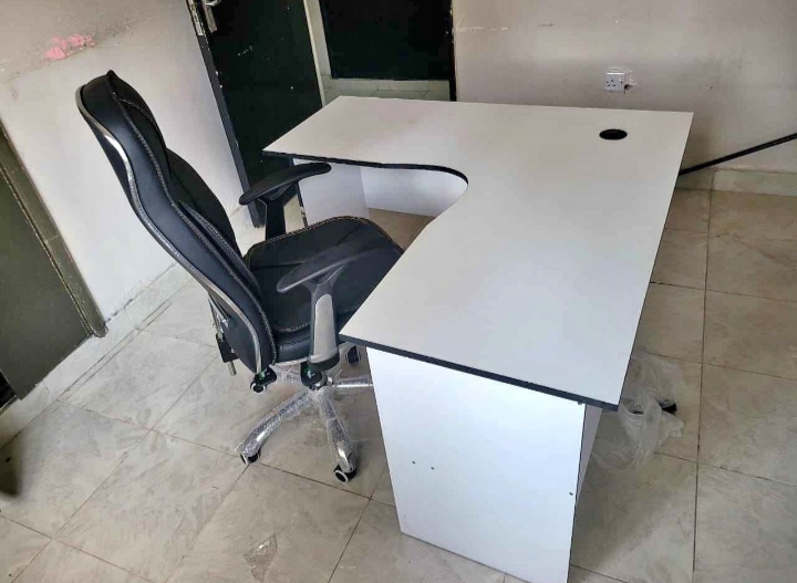 L shaped office desk