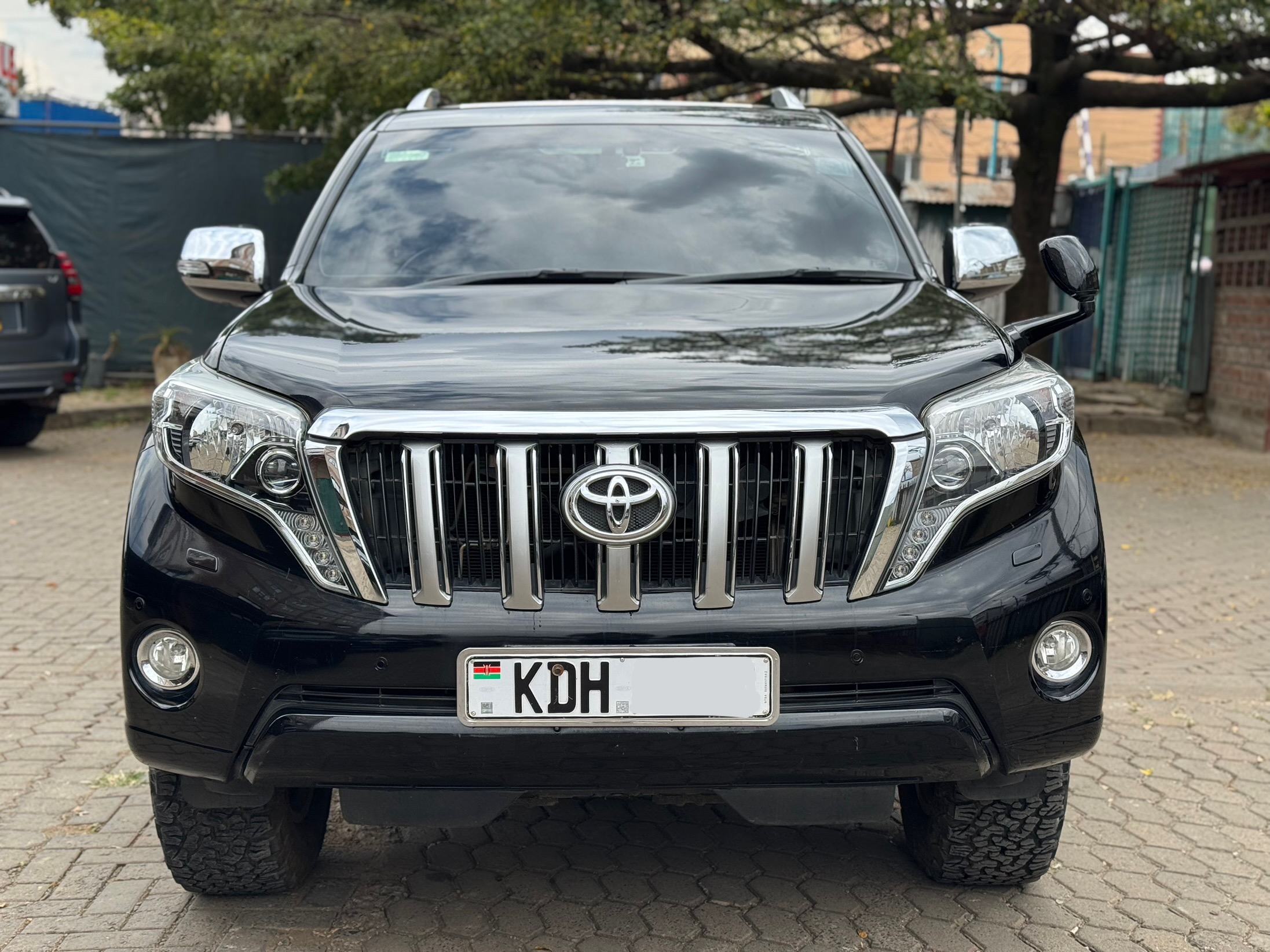 Toyota Landcruiser Prado