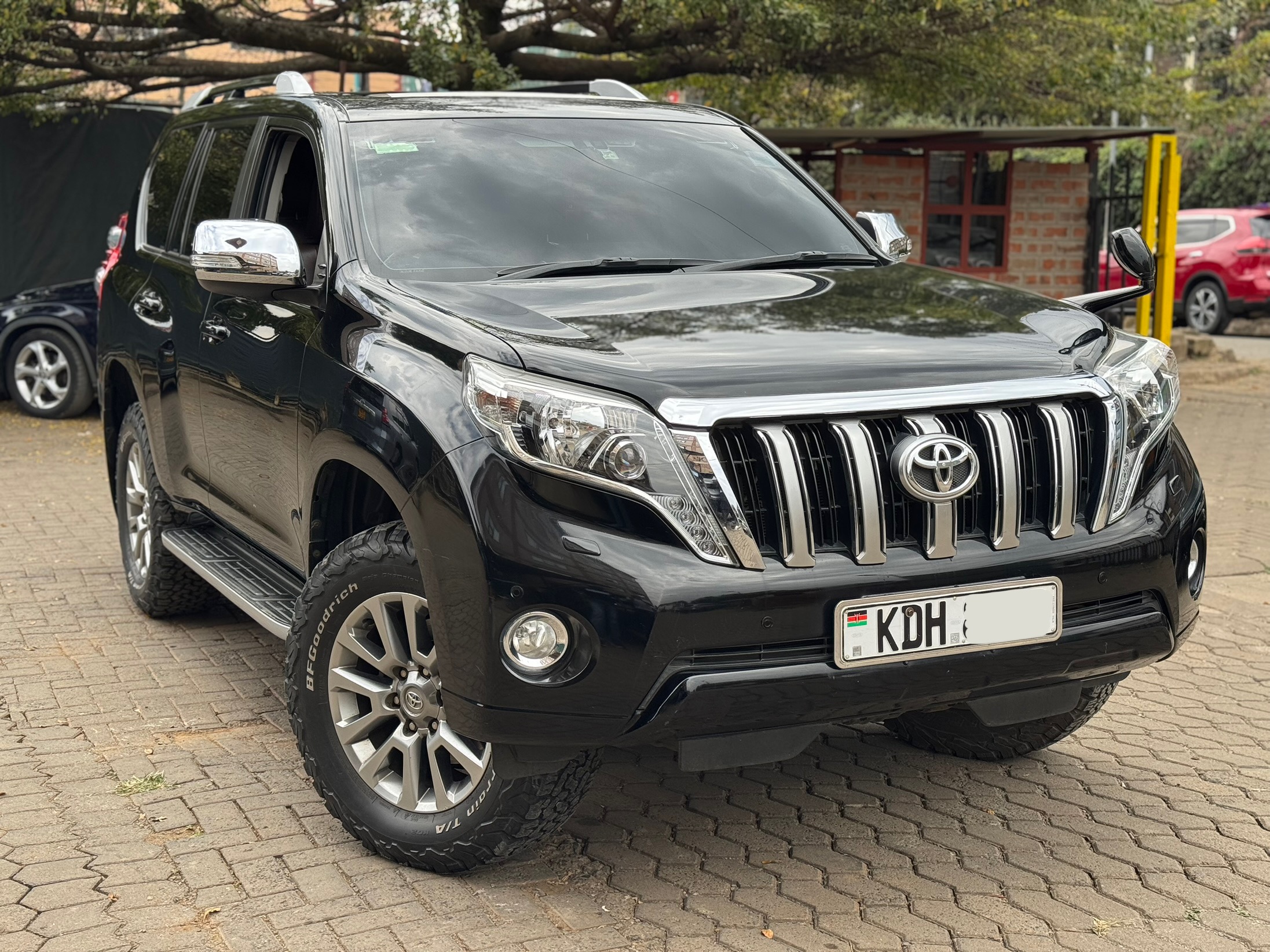 Toyota Landcruiser Prado