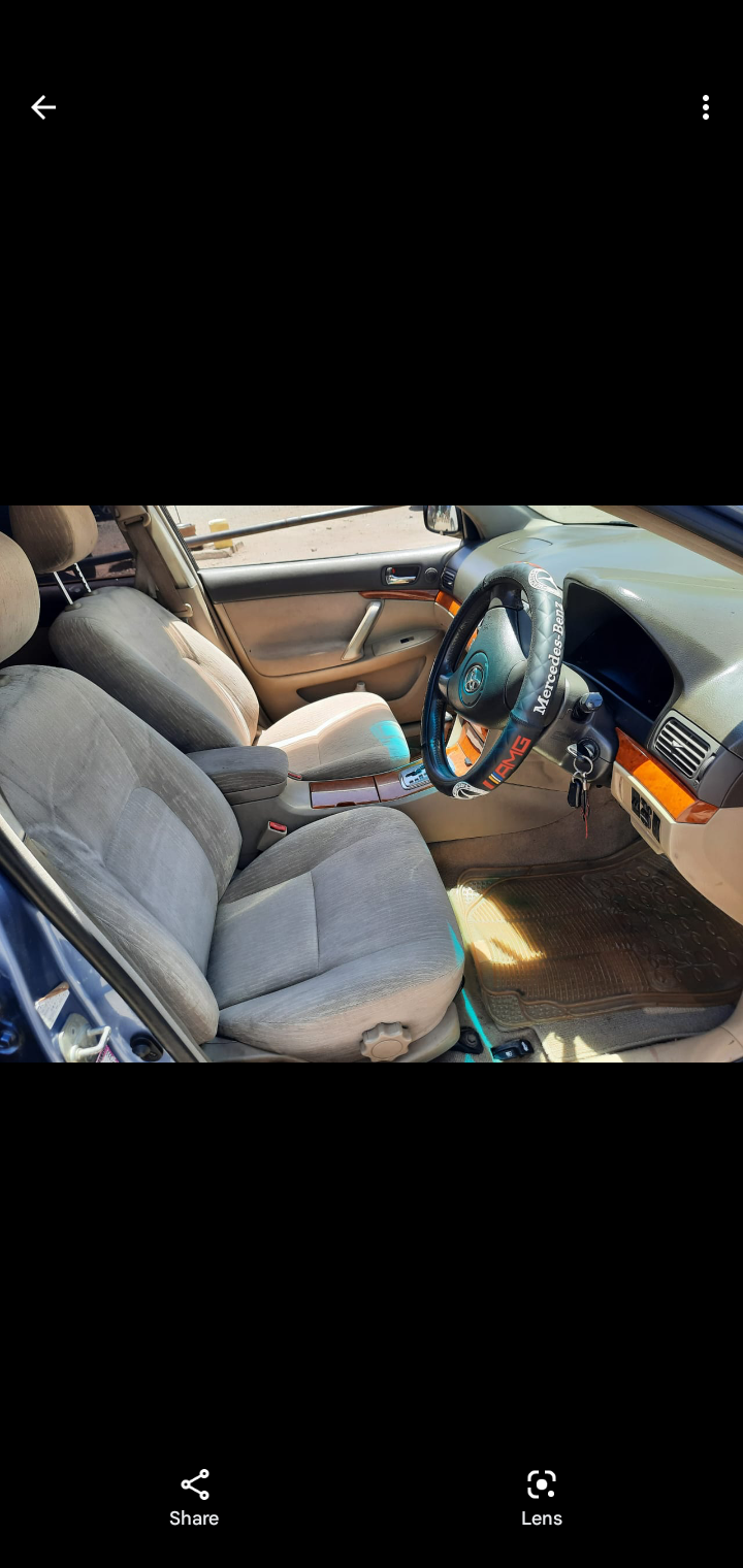 Toyota premio