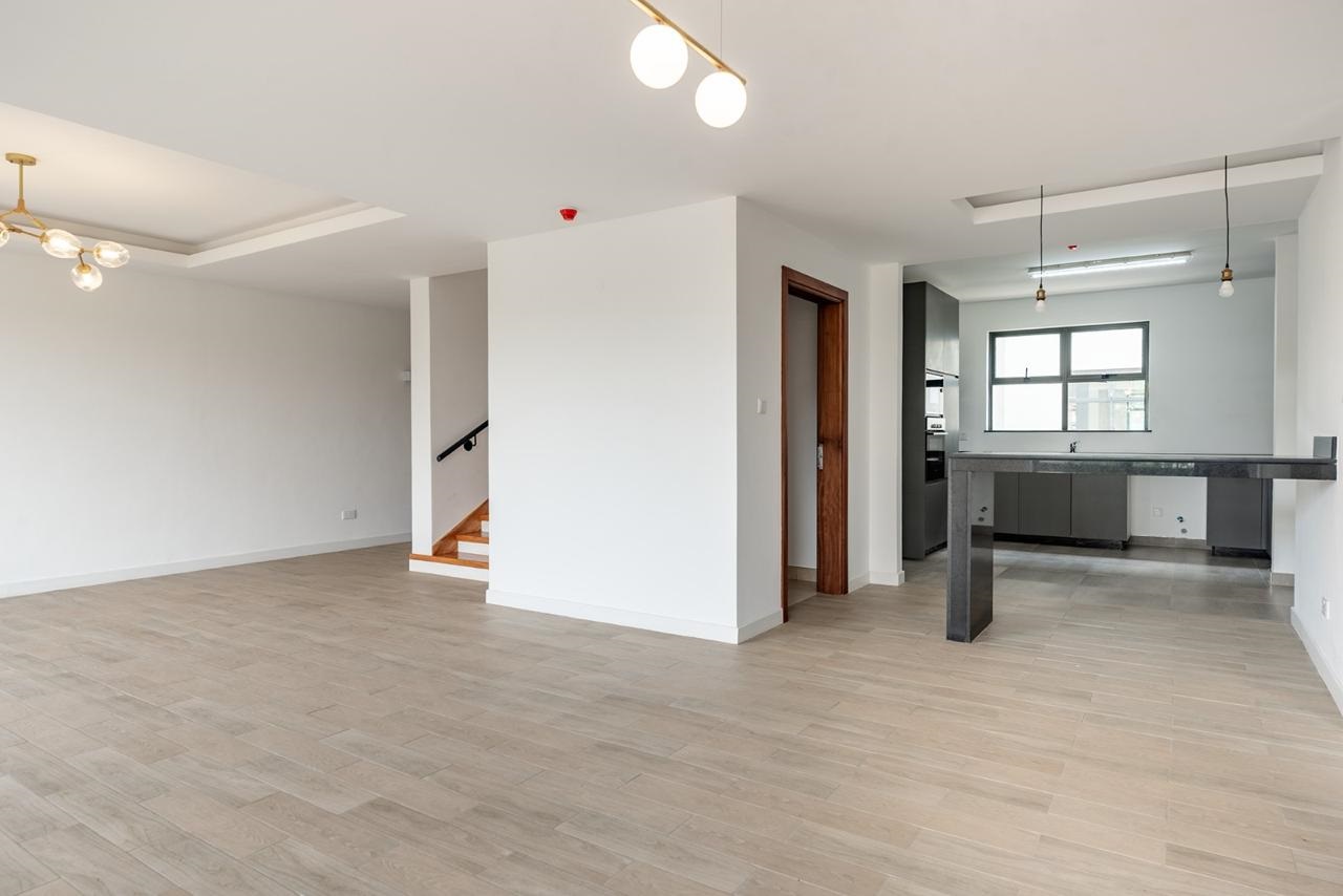 4 Bedroom Duplexes to Let in Rosslyn