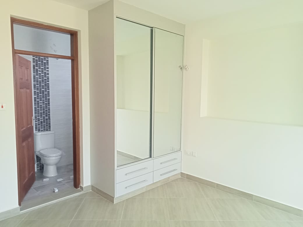 Executive 2 Bedrooms Apartment to let in Nyali