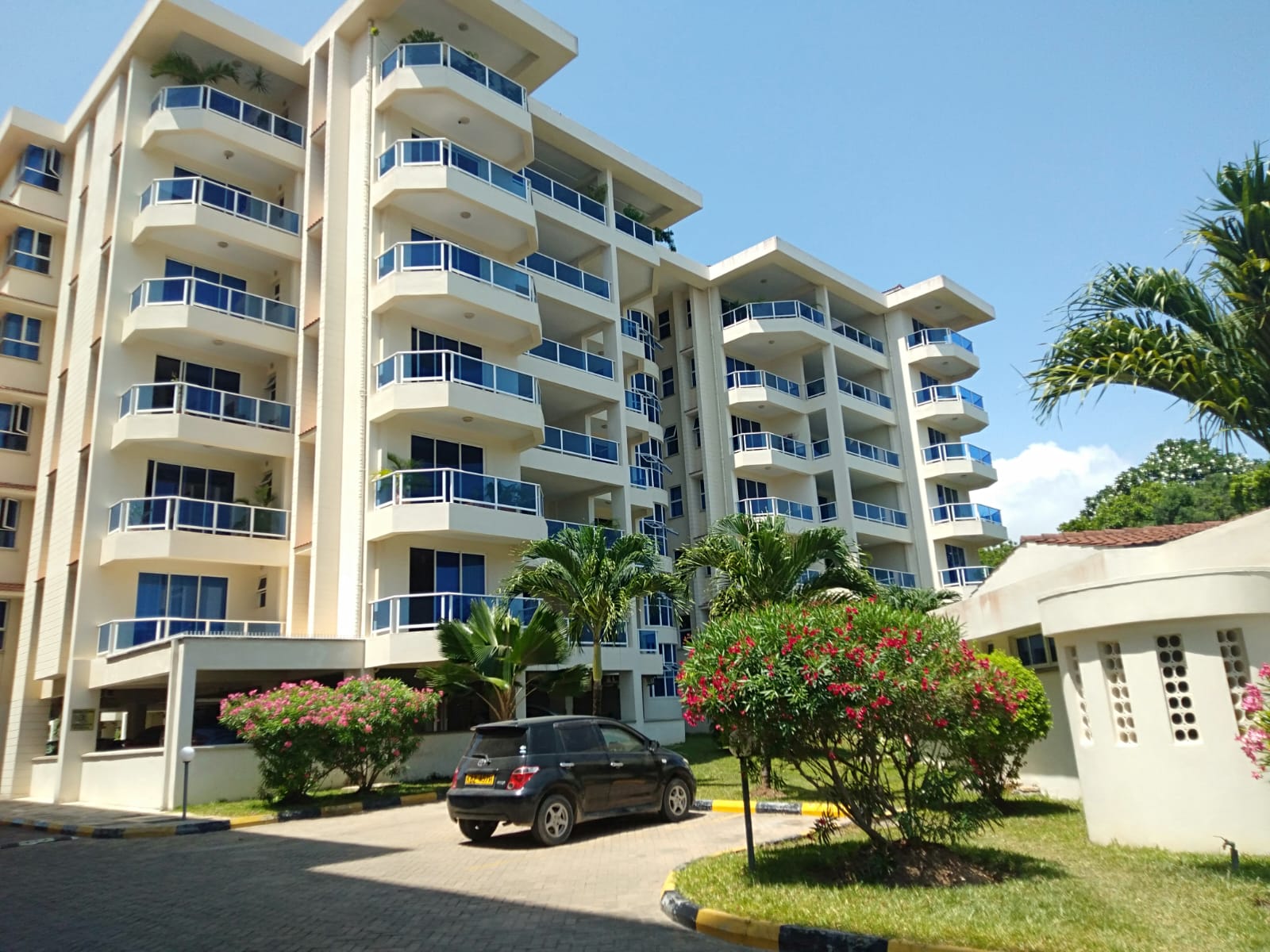 Executive Seaview 4 bedrooms Apartment For Rent in Nyali