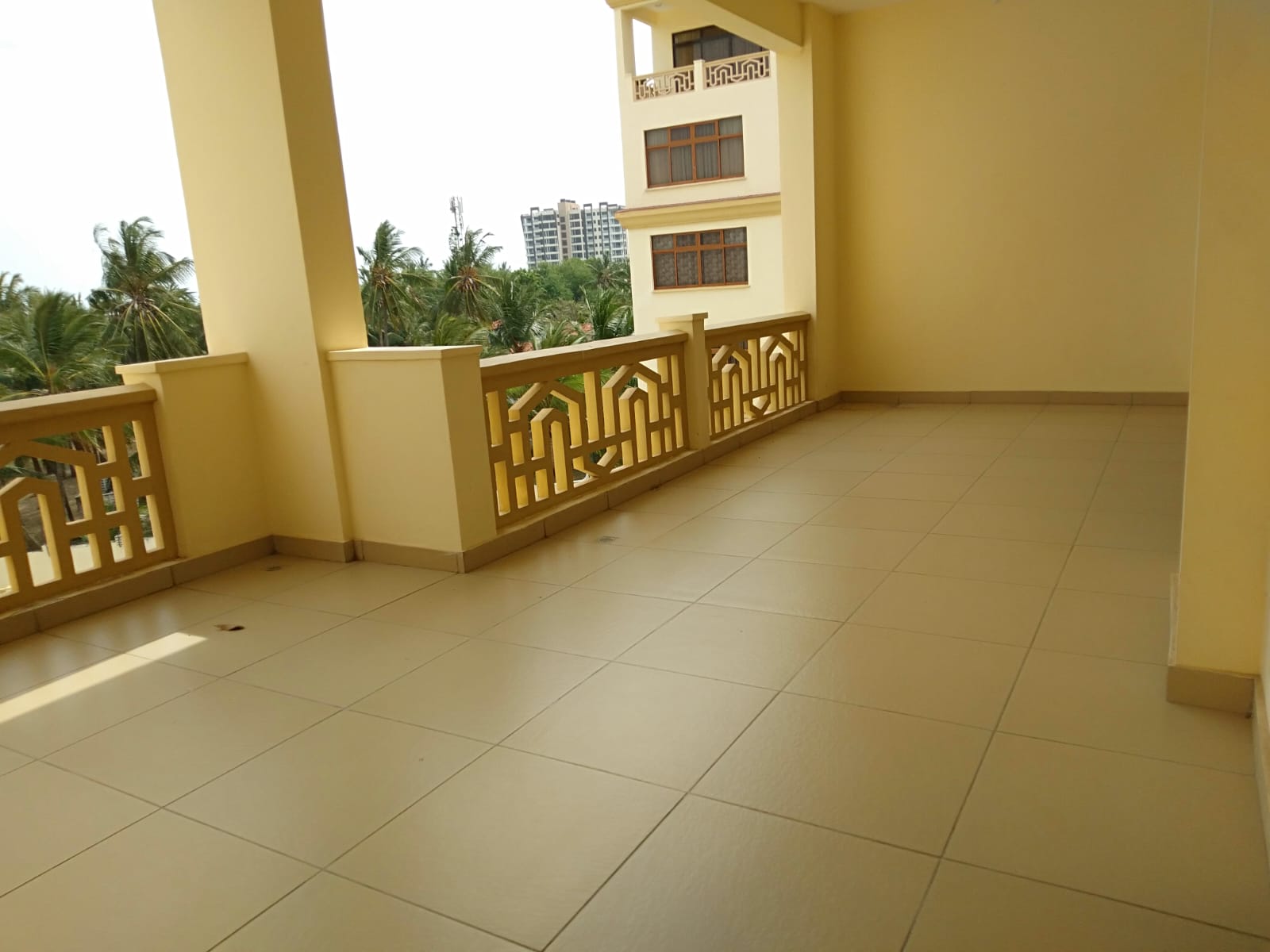Executive 3 & 4 Bedrooms Beach Apartment For Rent in Nyali